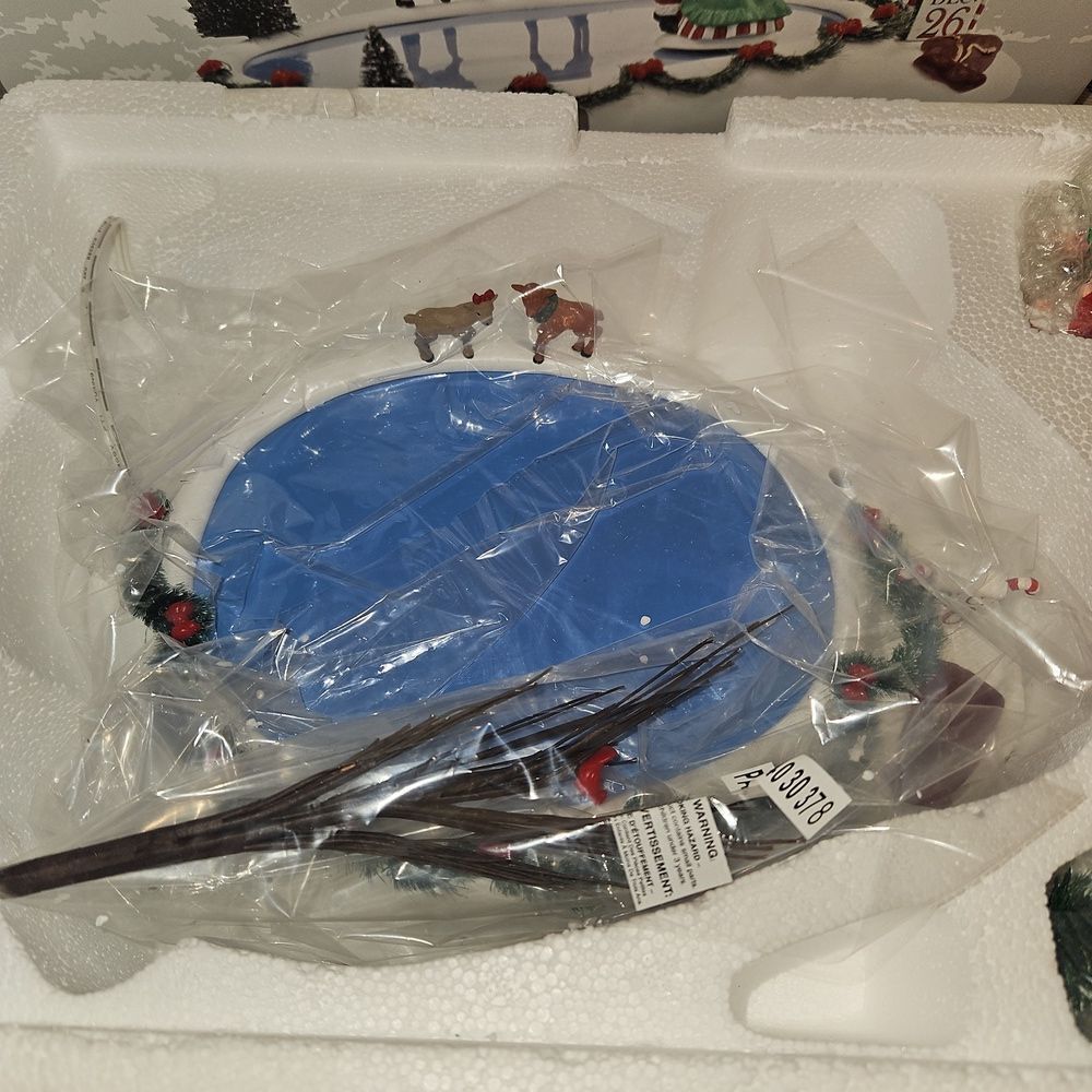 Department 56 Village Accessories Christmas Waltz Animated Scene - Picture 5 of 8